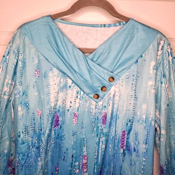 NEW Blue and White Printed Button Collar Top Plus Size XXL - Picture 3 of 5